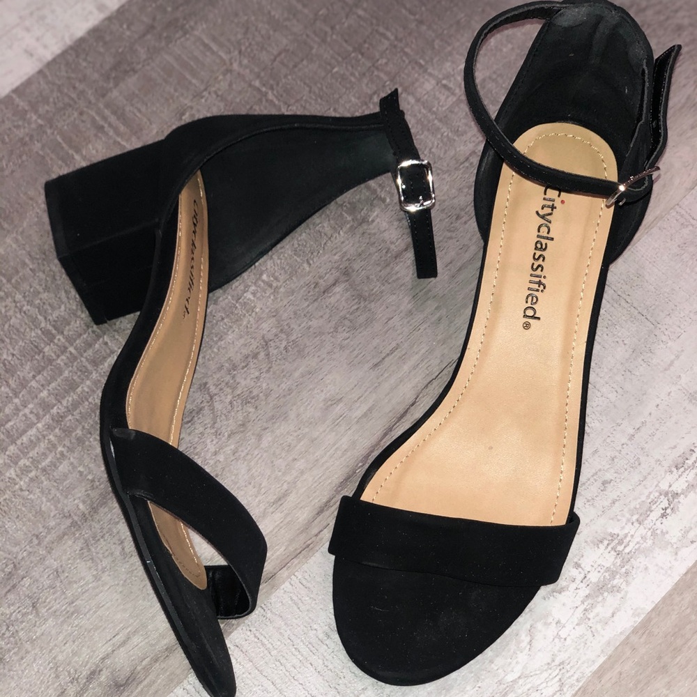 Suede Short Block Heel Sandal - Picture 2 of 4